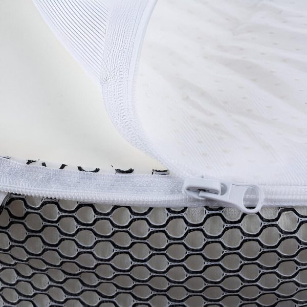 A memóriahabos ülőpárna egyik nagy előnye a cserélhető és mosható huzat