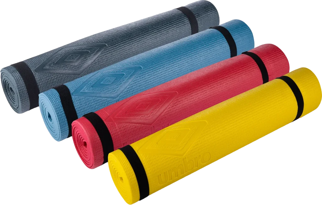 4 db Umbro jógaszőnyeg háttér nélkül