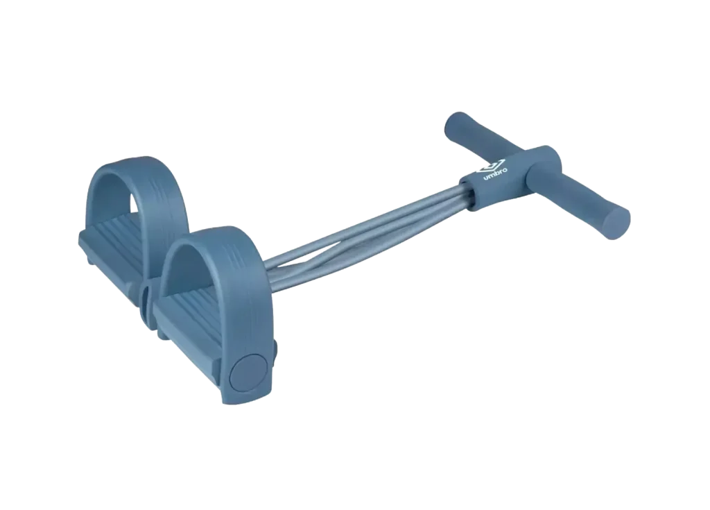 A lábtartóval rendelkező edzőkötél háttér nélkül